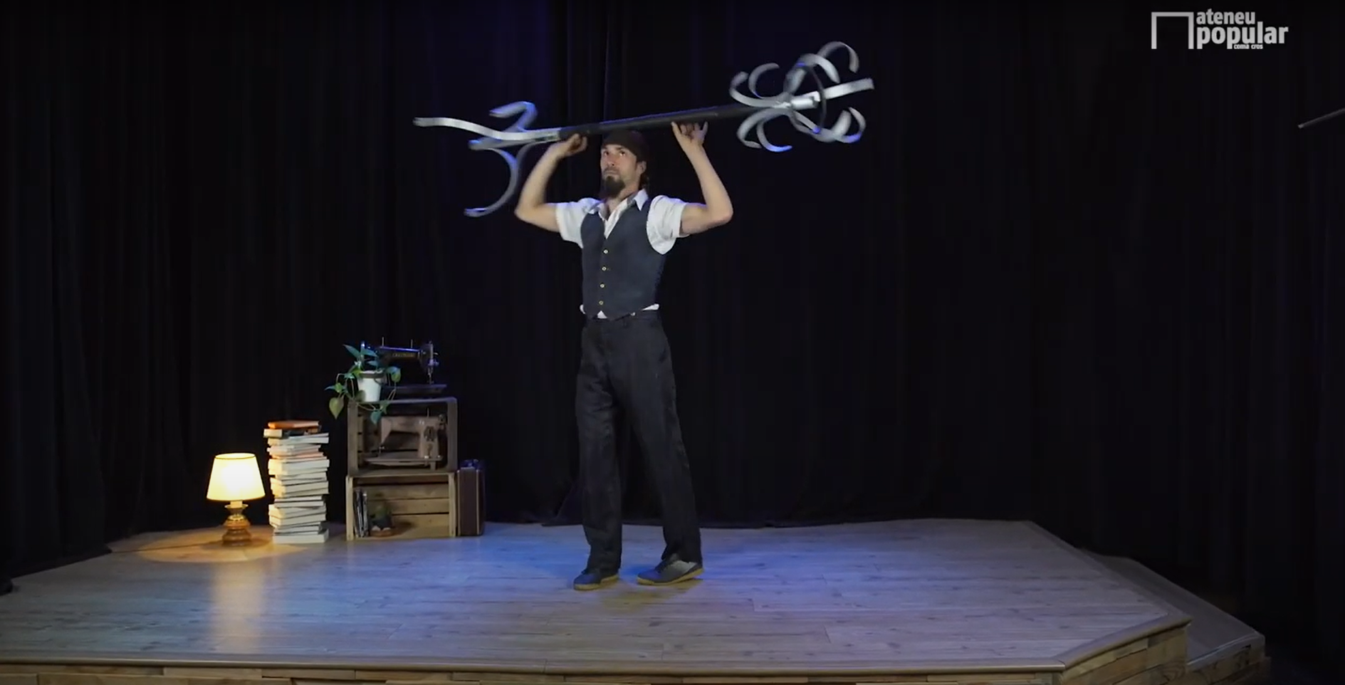 Aram Sempervirens – 3a Gala de circ – El teler, dona veu a la cultura!