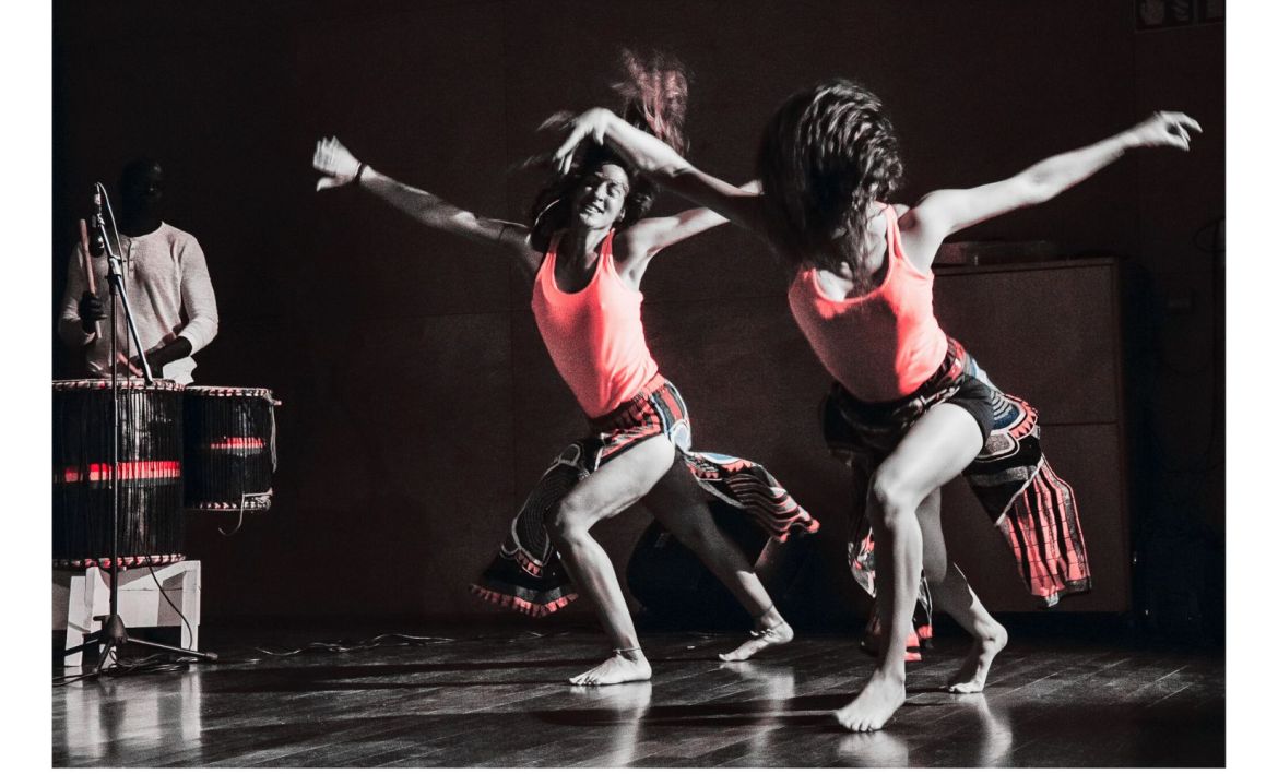 dansa afro-contemporània dansa afro-contemporània