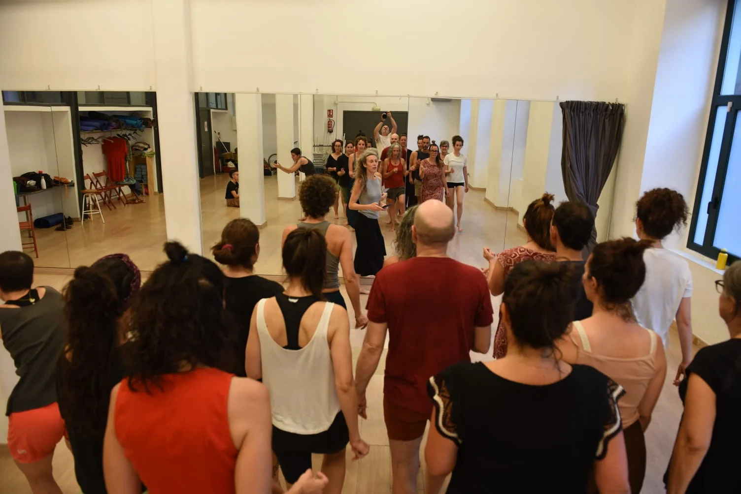 dansa impro